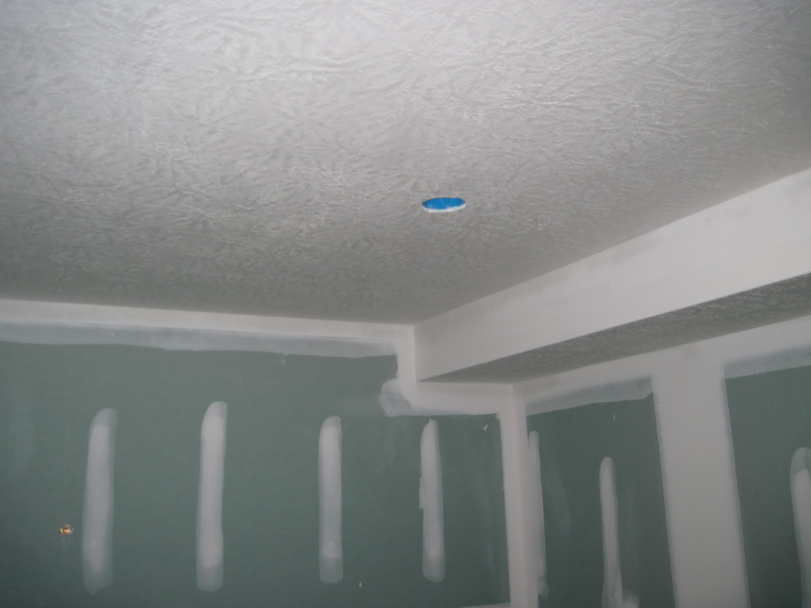 Basement drywall finishing with knockdown ceiling texture FINISHED WALLS